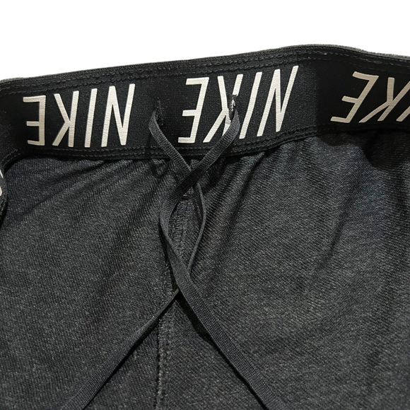 Nike Womens Dri-Fit Training Shorts Size Medium Grey (read description) - Picture 6 of 9